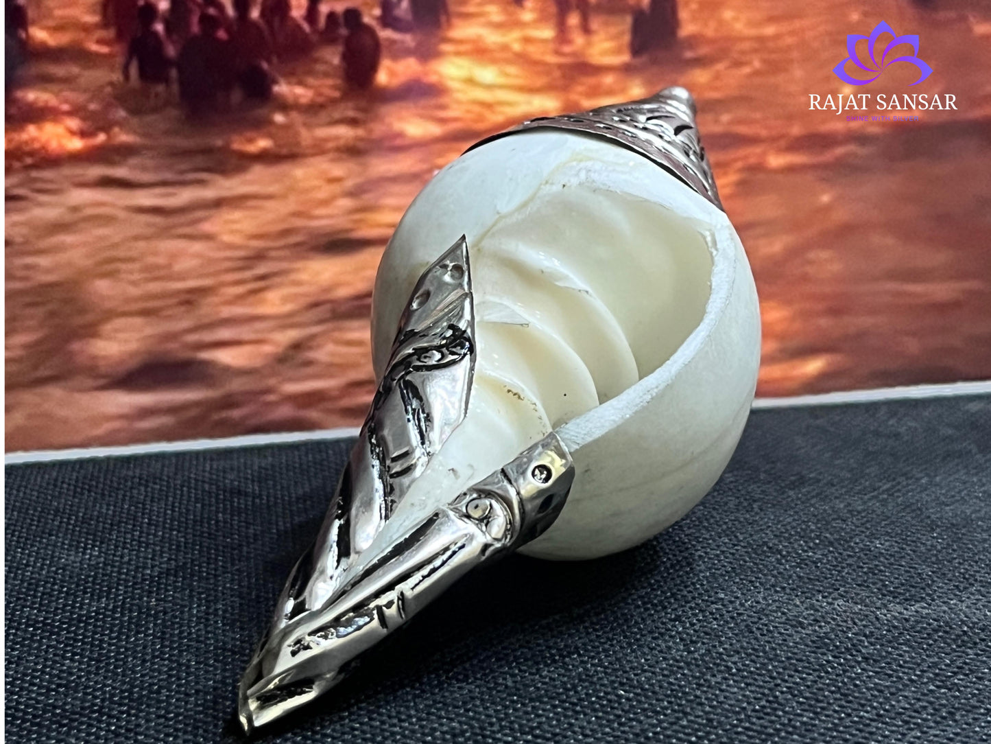 Silver Adorned Shankh – Auspicious Symbol of Prosperity & Purity