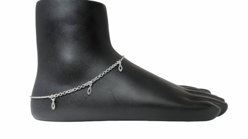 92.5 Italian Silver anklet with teardrop design