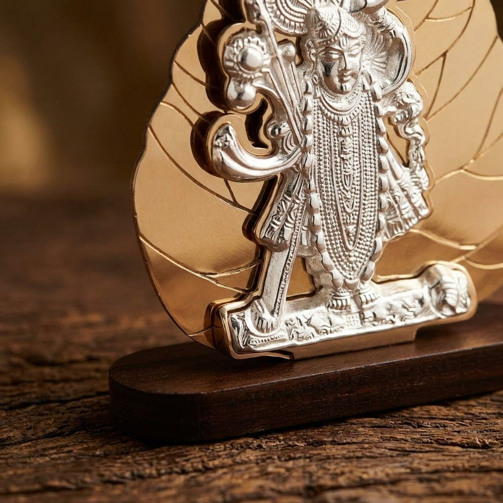 92.5 Silver Shrinath Ji Wooden Peepal Leaf Table Stand