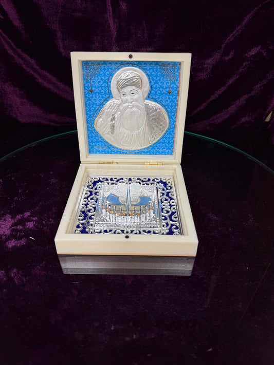 Silver Pooja Box – Guru Nanak Dev Ji Blessings