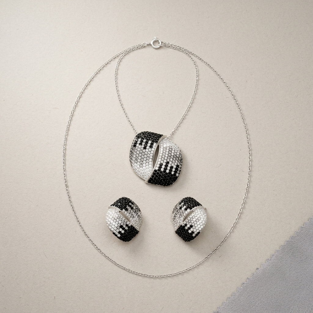 92.5 Sterling Silver Zebra Pattern Pendant Set