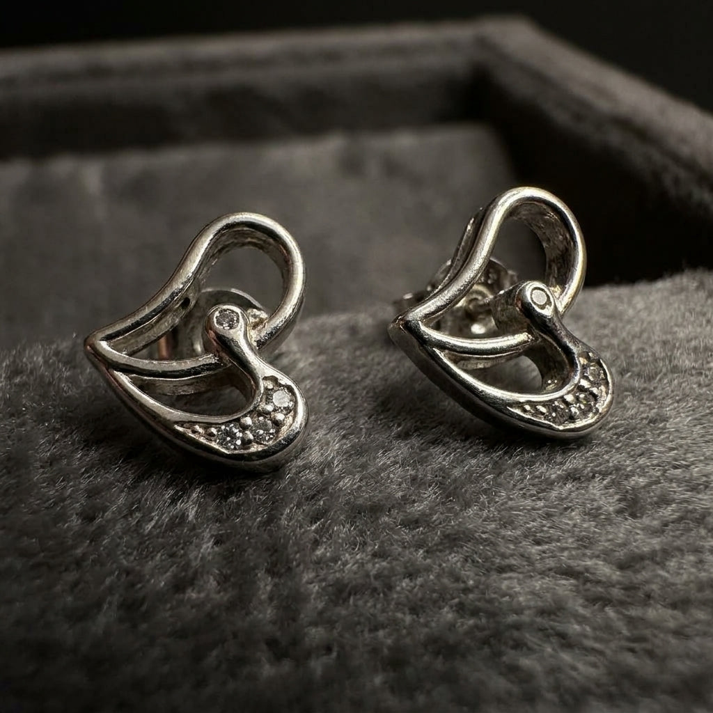 92.5 Silver Earrings for Daily wear | Petal Curve