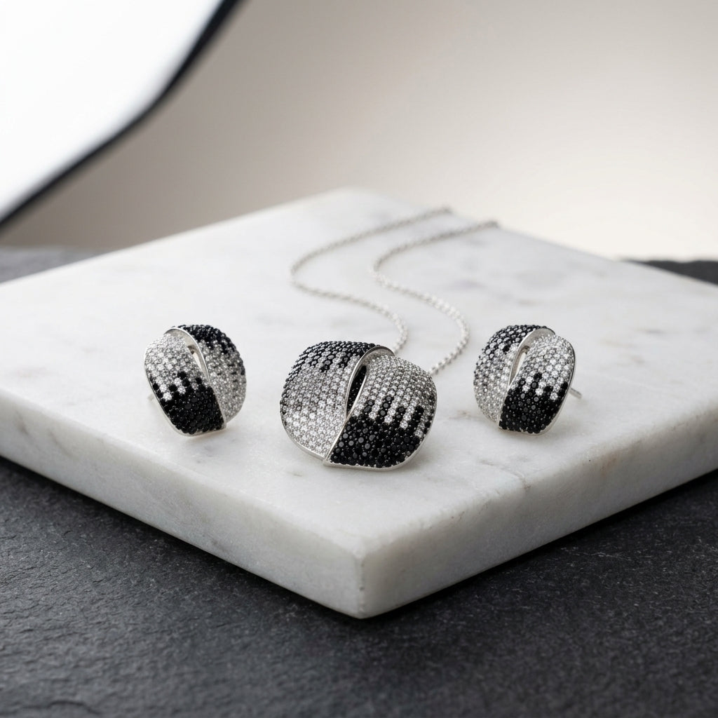92.5 Sterling Silver Zebra Pattern Pendant Set