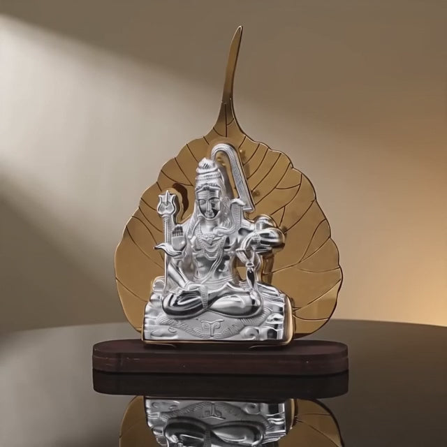 92.5 Silver Mahadev Wooden Peepal Leaf Table Stand